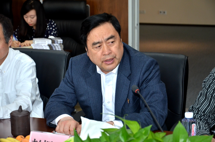 3-董事長(zhǎng)兼黨委書記趙振元在儀式上講話.jpg